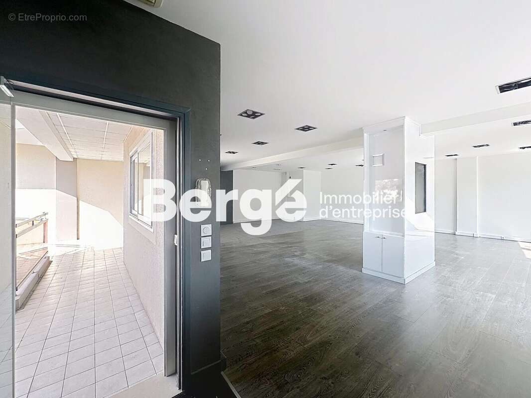 Commerce à LE CANNET