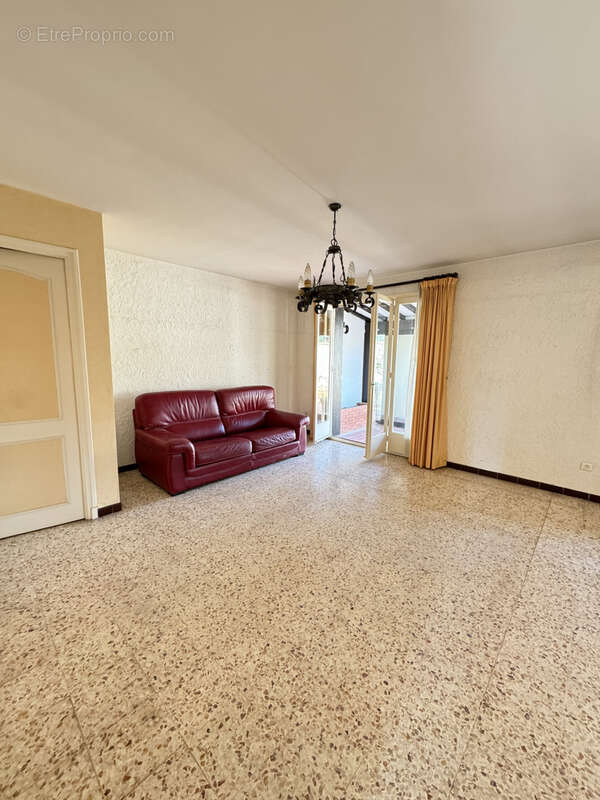 Maison à CANET-EN-ROUSSILLON