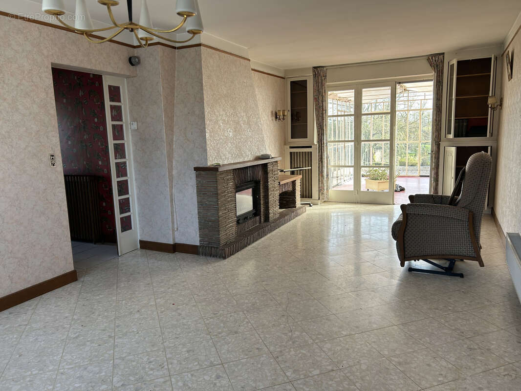 Maison à POIX-DE-PICARDIE