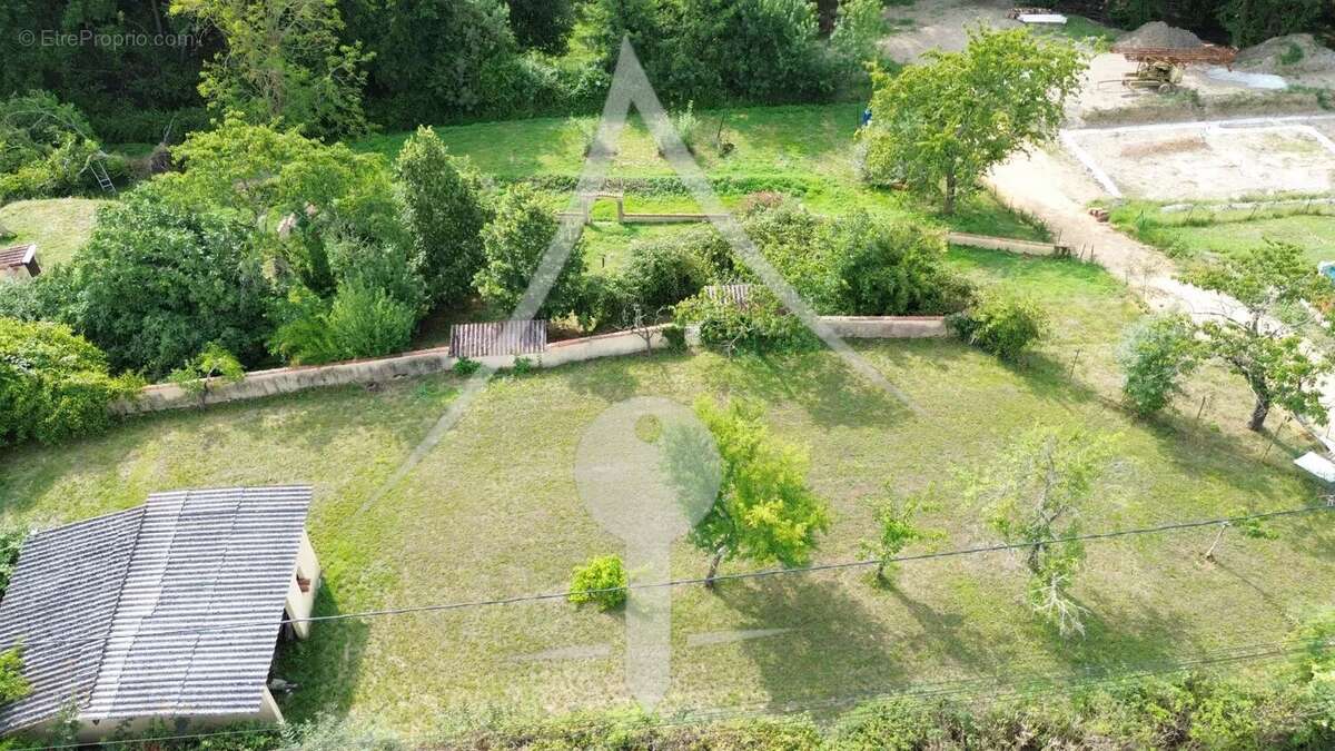 Terrain à LAVERNOSE-LACASSE