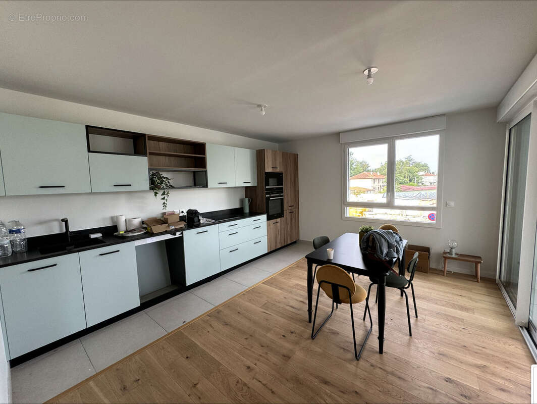 Appartement à PESSAC