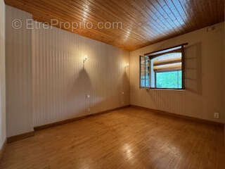 Maison à BARBEZIEUX-SAINT-HILAIRE