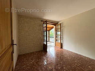 Maison à BARBEZIEUX-SAINT-HILAIRE