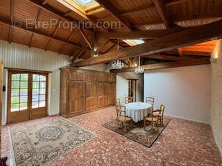 Maison à BARBEZIEUX-SAINT-HILAIRE