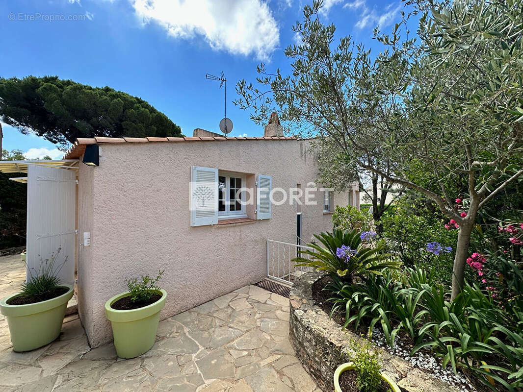 Maison à SAINT-RAPHAEL