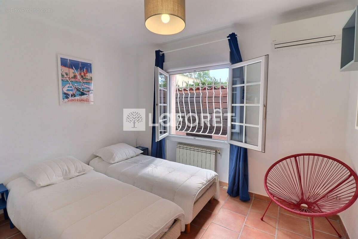 Maison à SAINT-RAPHAEL