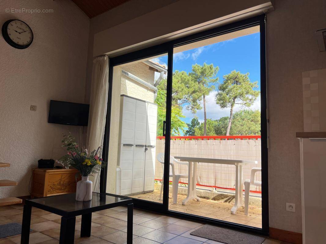 Appartement à LES MATHES