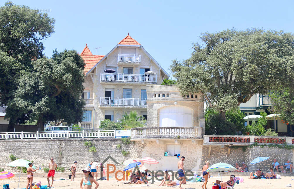 Appartement à SAINT-PALAIS-SUR-MER