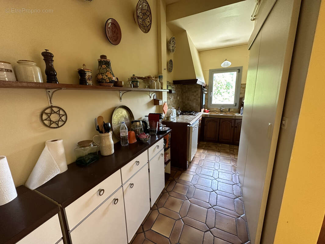 Maison à BURES-SUR-YVETTE