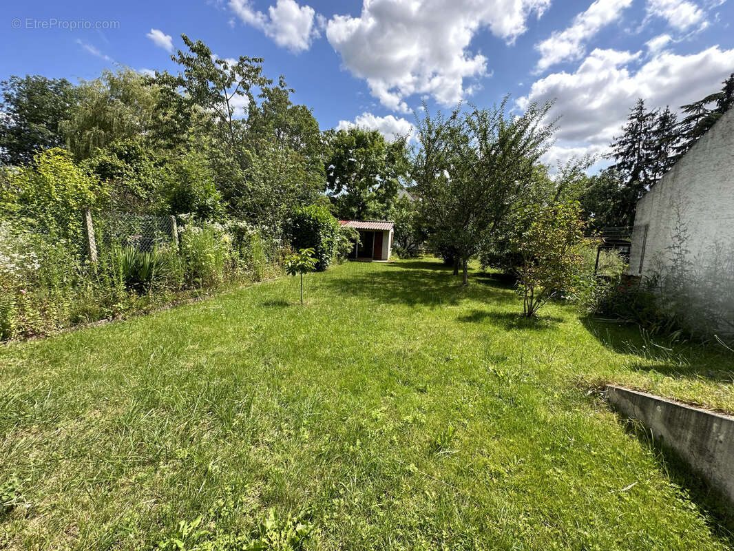 Maison à BURES-SUR-YVETTE