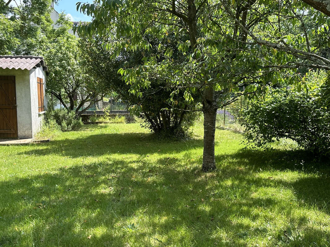 Maison à BURES-SUR-YVETTE