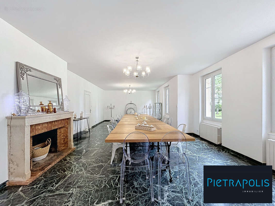 Maison à MONTCEAU-LES-MINES