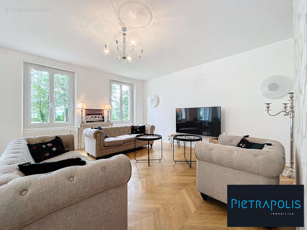 Maison à MONTCEAU-LES-MINES