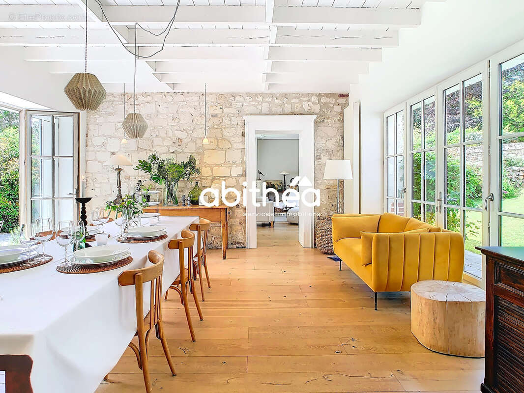 Maison à ANZIN-SAINT-AUBIN