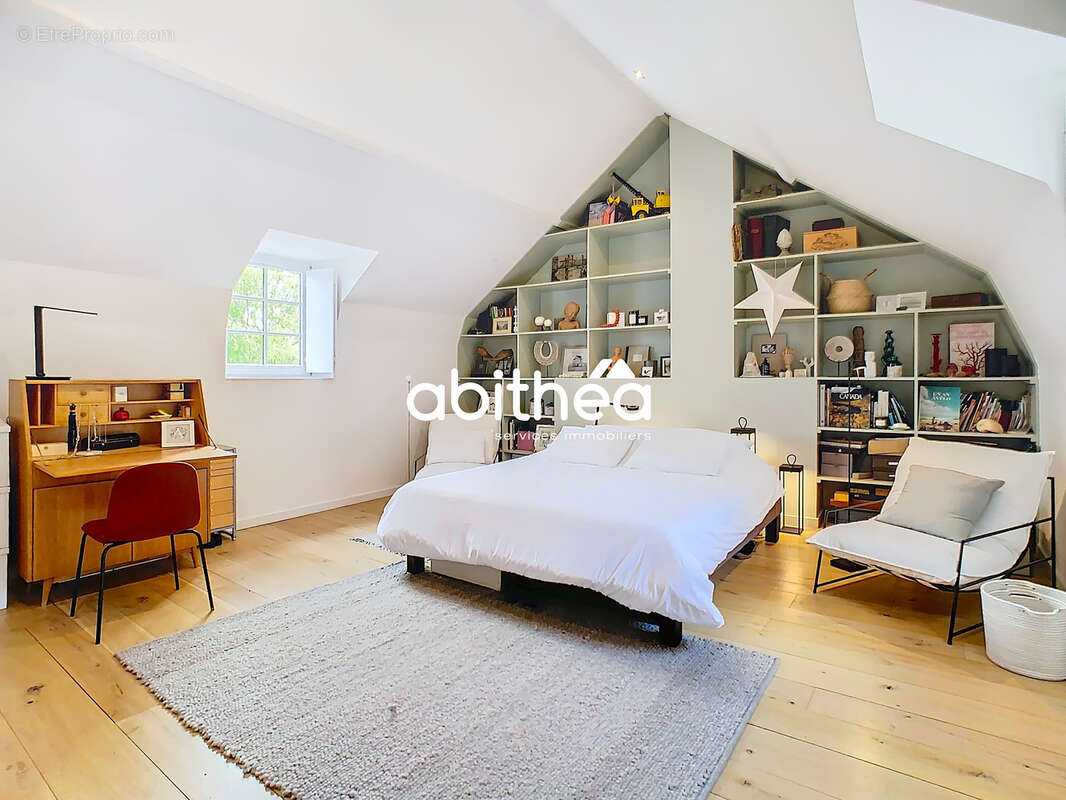 Maison à ANZIN-SAINT-AUBIN