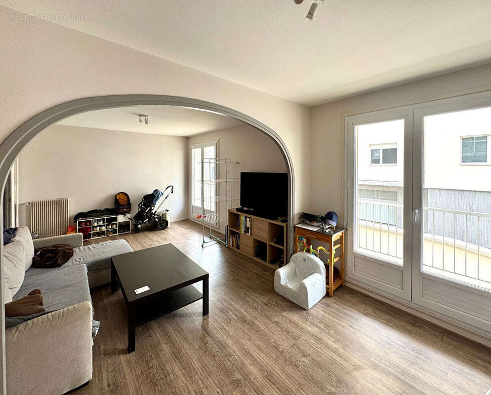 Appartement à CHAMALIERES