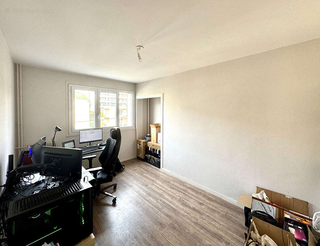Appartement à CHAMALIERES