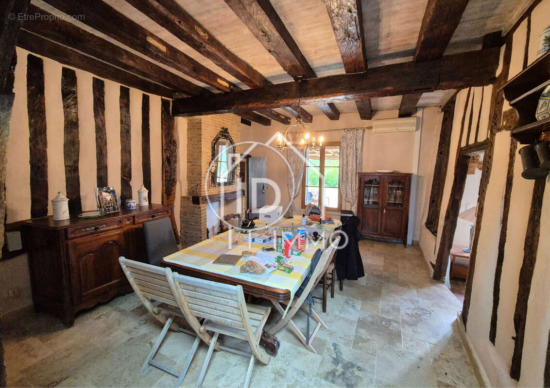 Maison à SAINT-LAURENT-DES-HOMMES