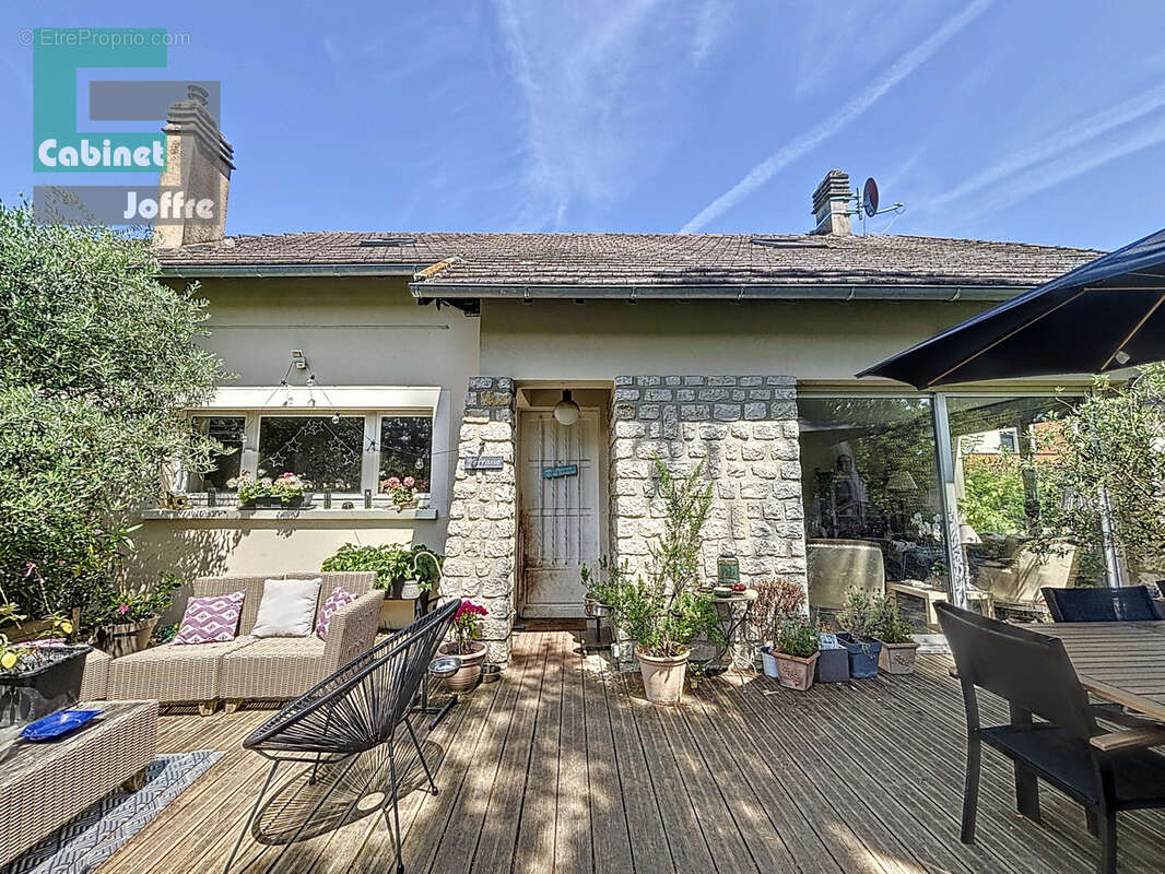 Maison à BOURRON-MARLOTTE