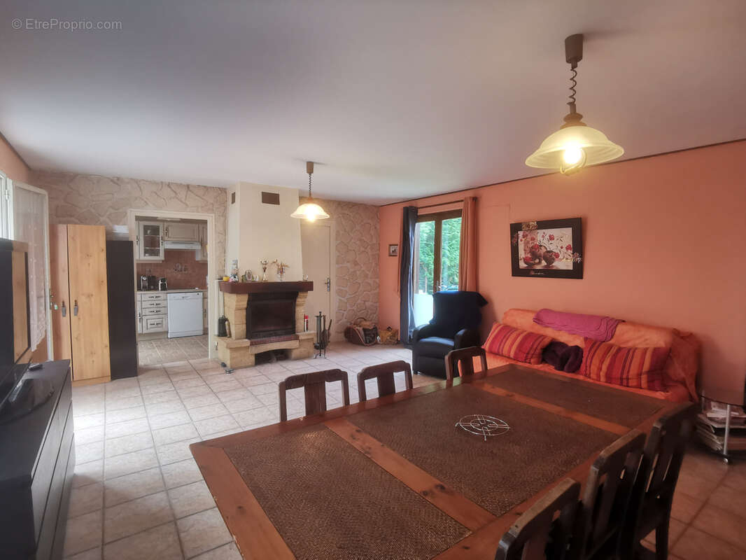 Maison à PERCENEIGE