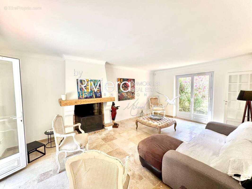 Maison à LA CROIX-VALMER