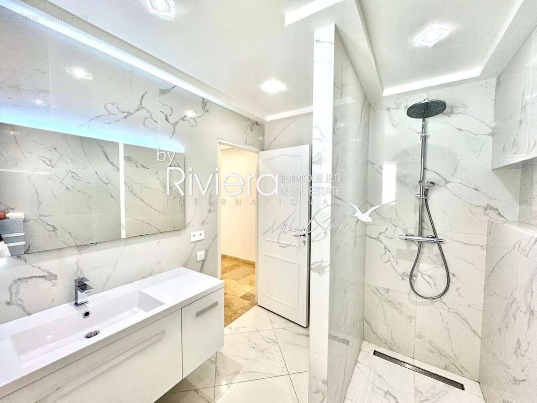 Maison à LA CROIX-VALMER