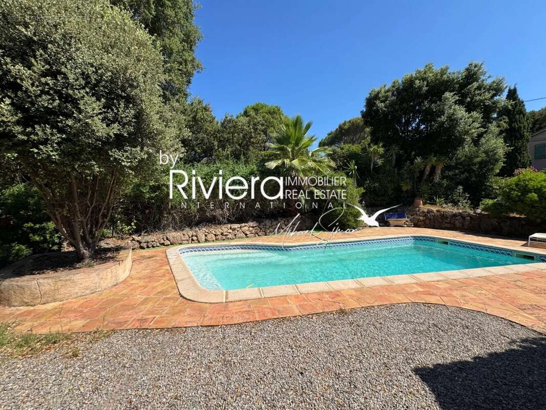 Maison à LA CROIX-VALMER