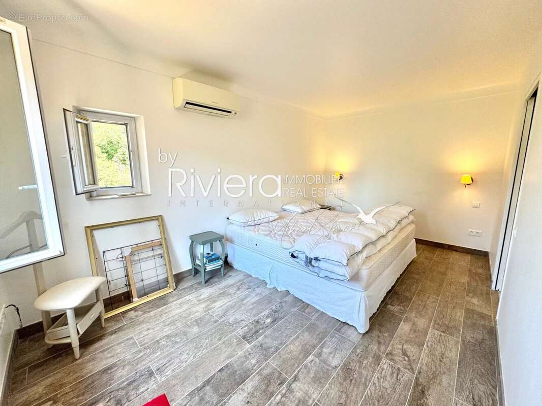 Maison à LA CROIX-VALMER