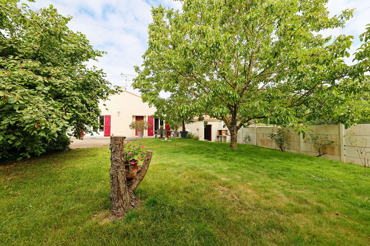 Maison à ROCHESERVIERE