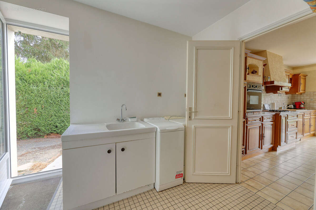 Maison à ROCHESERVIERE