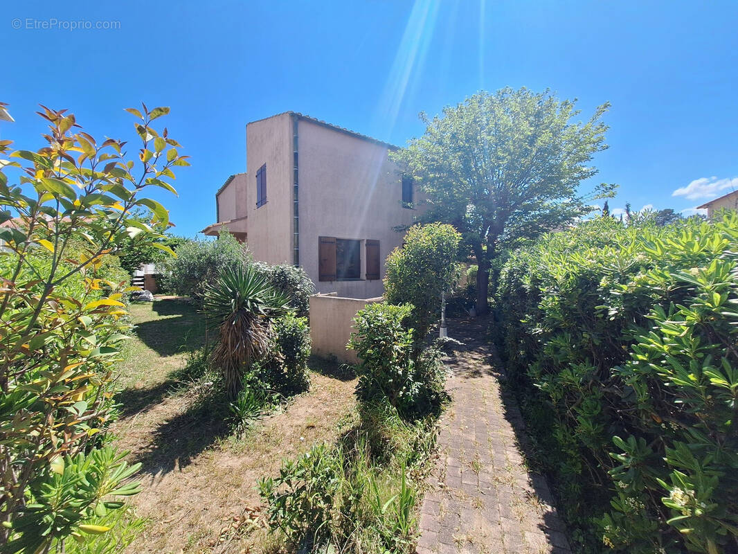 Maison à SAINT-CYPRIEN