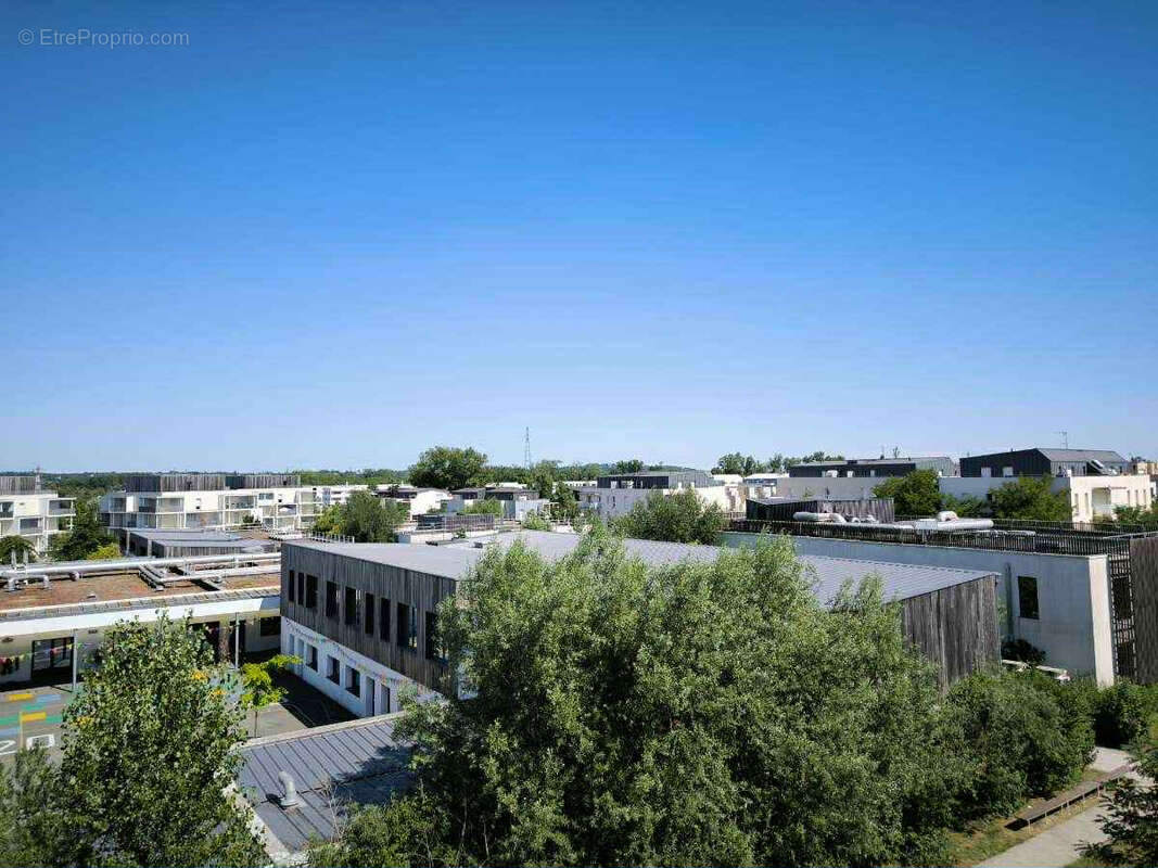 Appartement à VILLENAVE-D&#039;ORNON