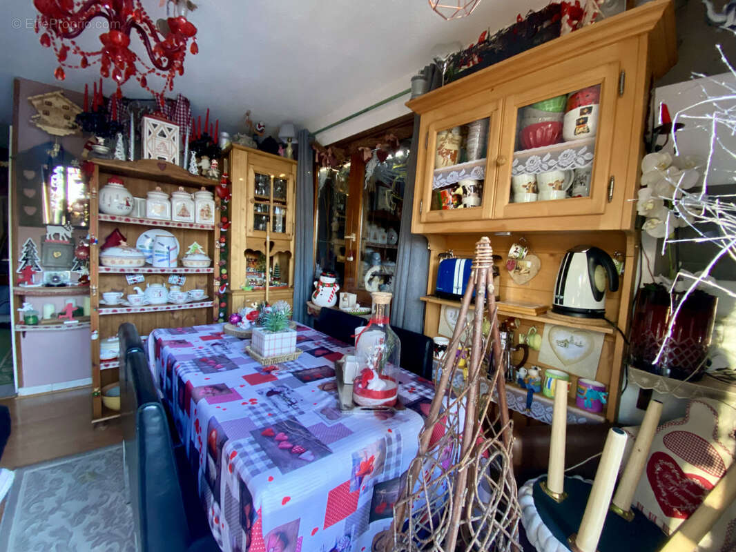 Appartement à DEMI-QUARTIER