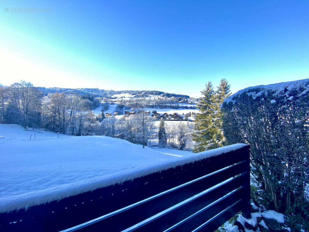 Appartement à DEMI-QUARTIER