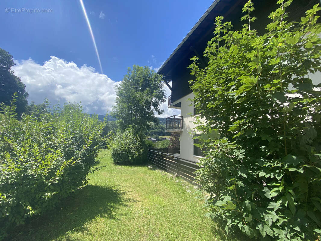 Appartement à DEMI-QUARTIER