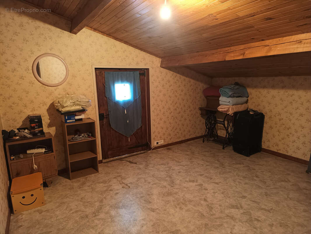 Maison à LE PEAGE-DE-ROUSSILLON