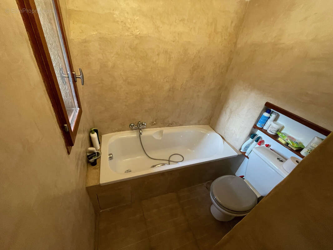 Appartement à UTELLE