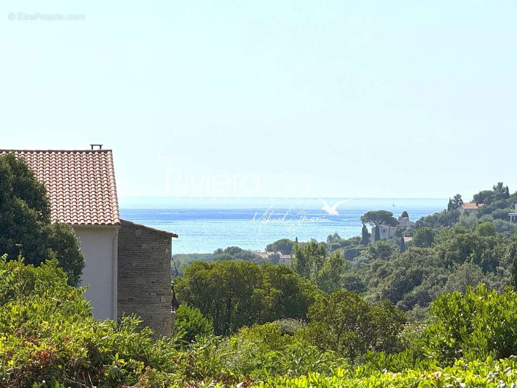 Maison à CAVALAIRE-SUR-MER