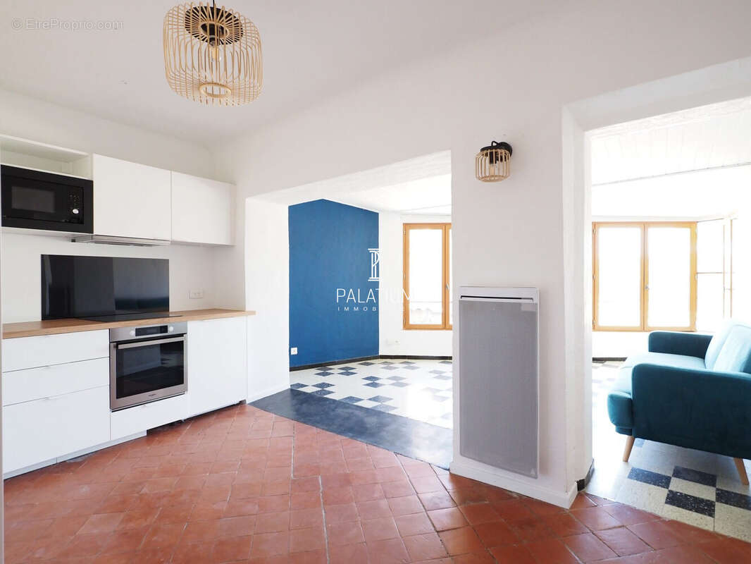 Appartement à FORCALQUIER