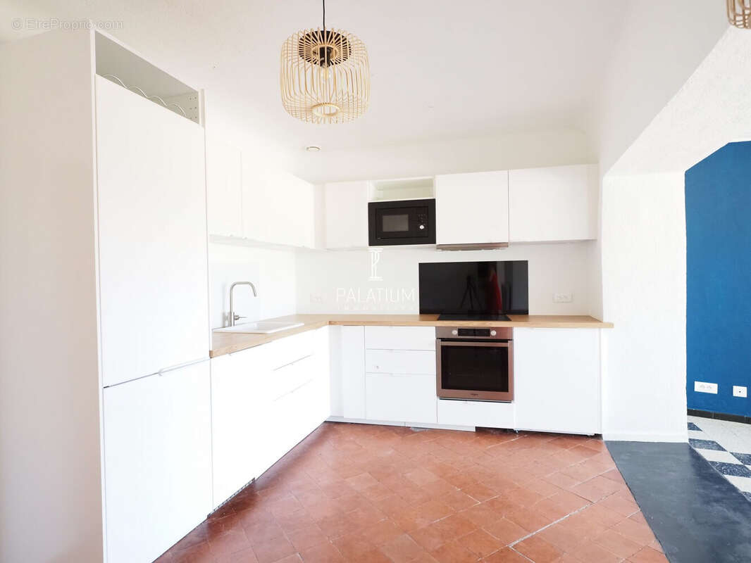 Appartement à FORCALQUIER