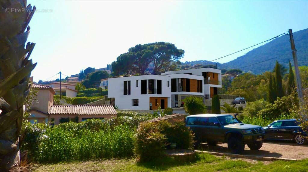 Maison à CAVALAIRE-SUR-MER