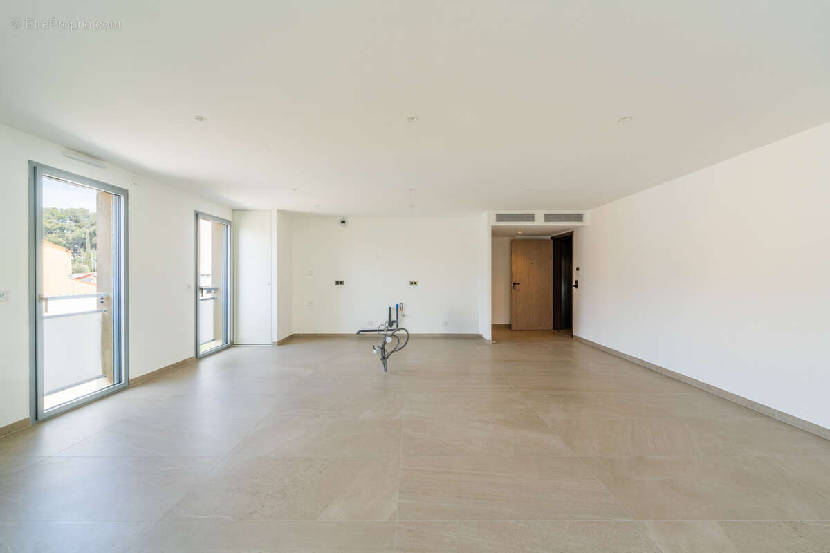 Appartement à SANARY-SUR-MER