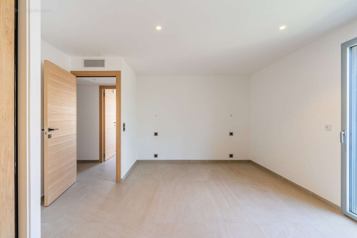 Appartement à SANARY-SUR-MER