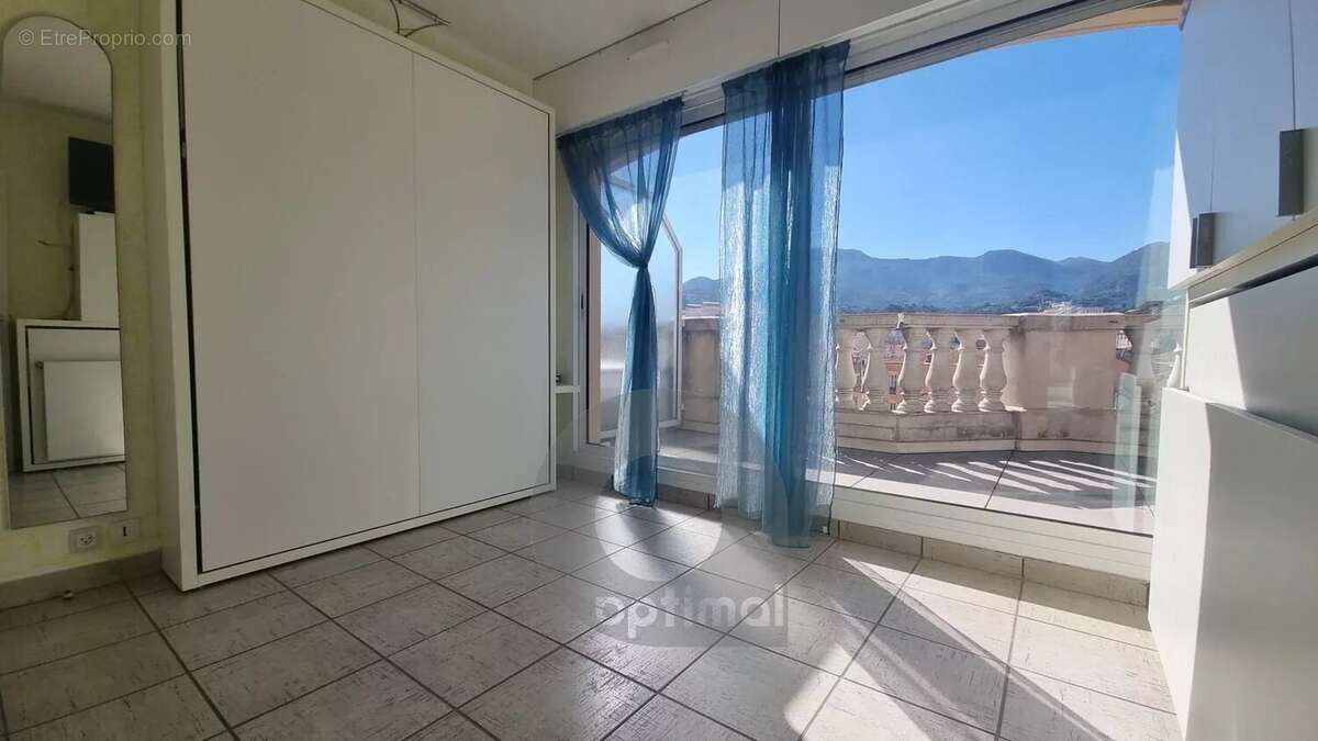 Appartement à MENTON