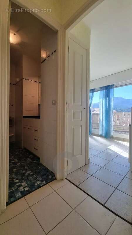 Appartement à MENTON