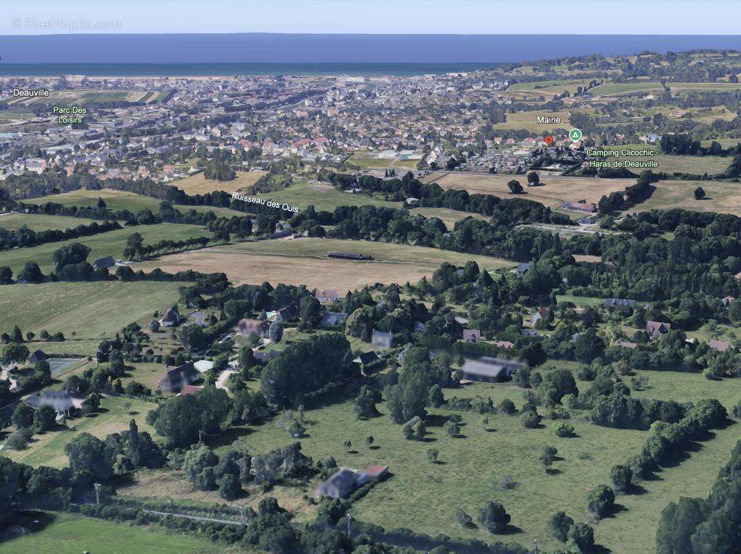 Terrain à DEAUVILLE