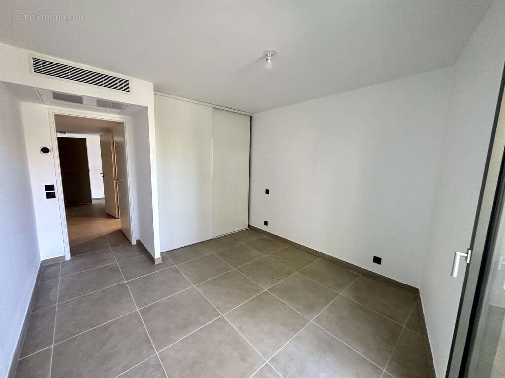 Appartement à VENCE