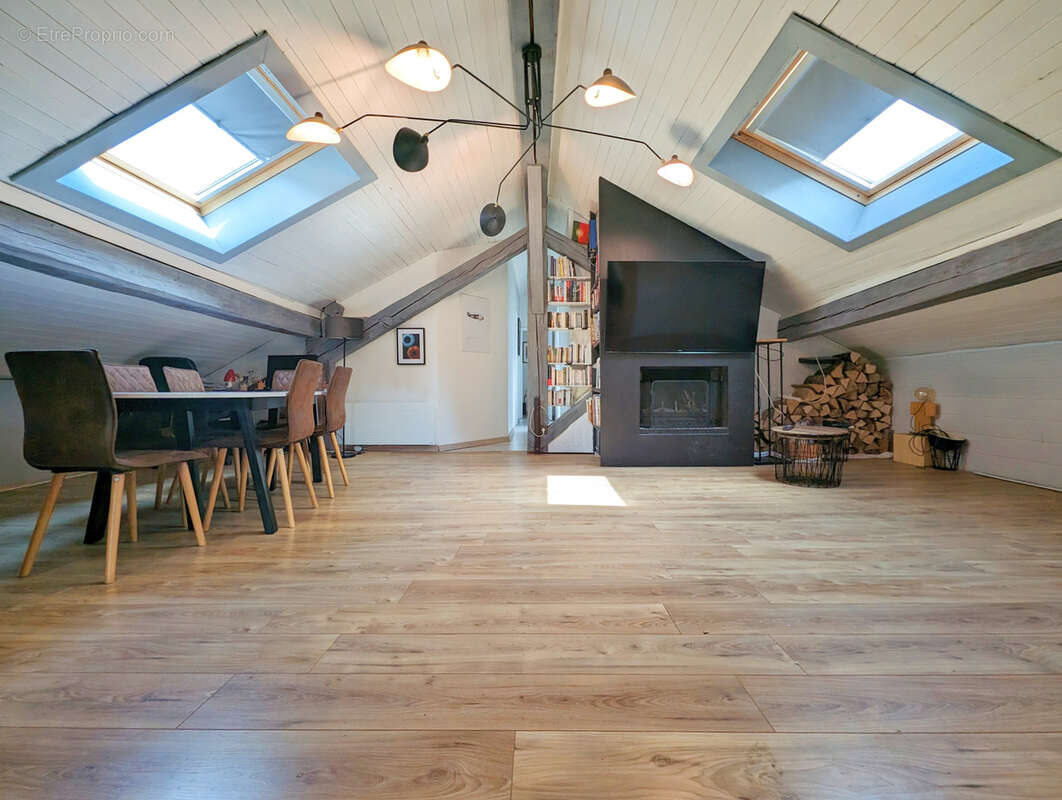 Maison à SIXT-FER-A-CHEVAL