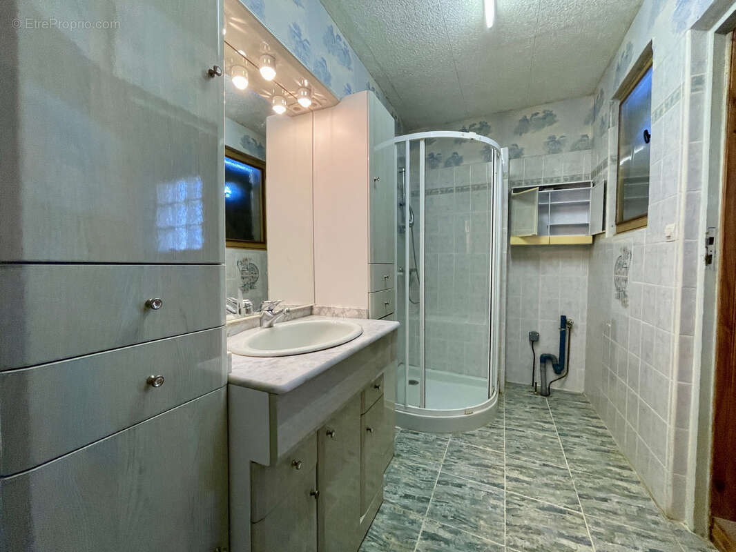 Maison à VILLEBOURG