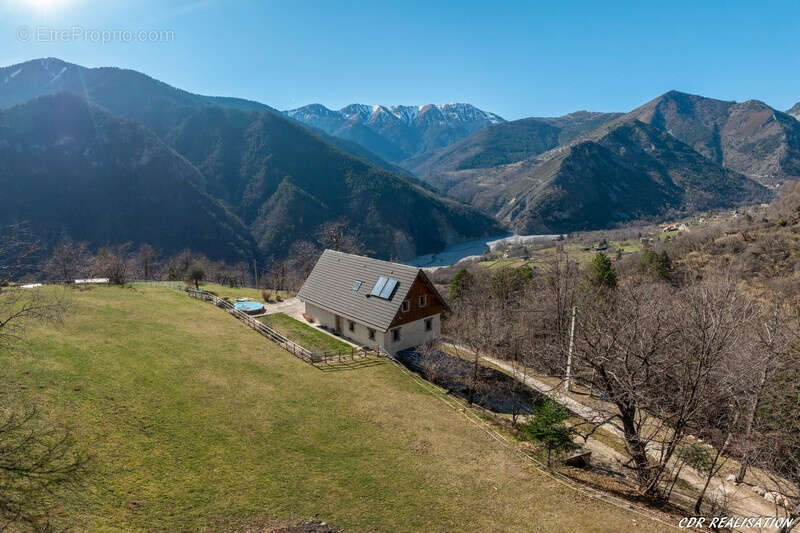 Maison à SAINT-MARTIN-VESUBIE